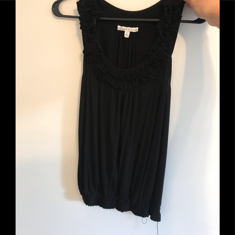 Moa moa black tank with flower neckline medium
